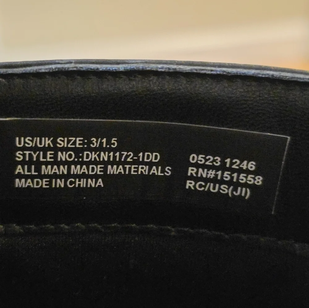 DKNY-  Girls Black Gabby Tall Boot. Size 3